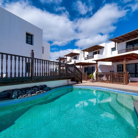 Casa Hibiscus - Shared Pool - Close To Seafront Promenade Punta Mujeres Extérieur photo