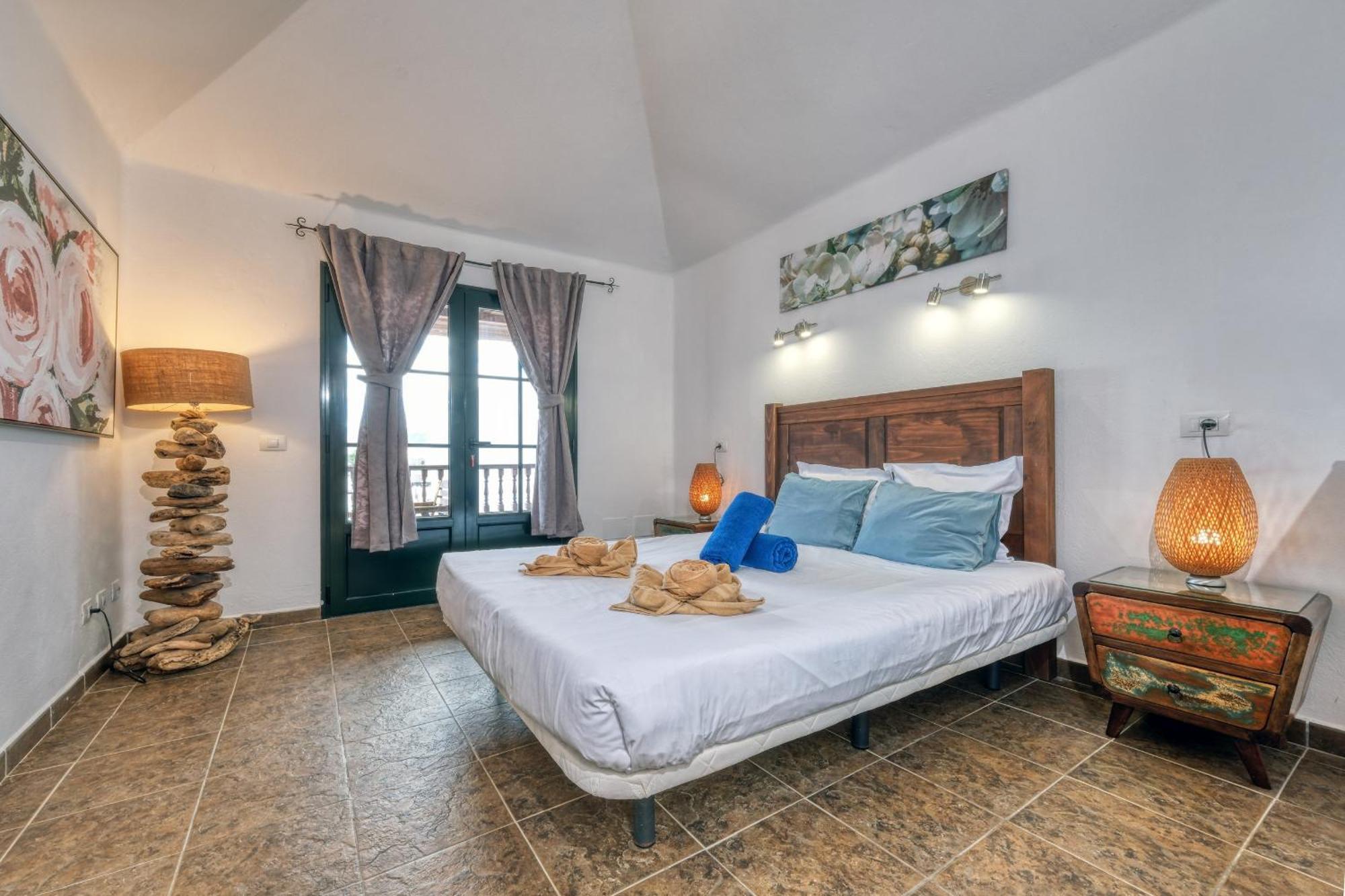 Casa Hibiscus - Shared Pool - Close To Seafront Promenade Punta Mujeres Extérieur photo