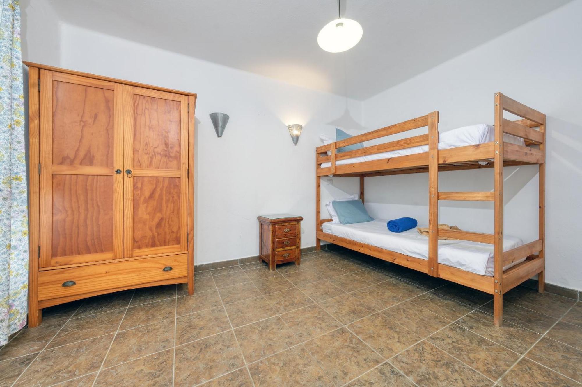 Casa Hibiscus - Shared Pool - Close To Seafront Promenade Punta Mujeres Extérieur photo